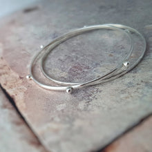 Load image into Gallery viewer, SILVER STUDDED DOT BANGLE