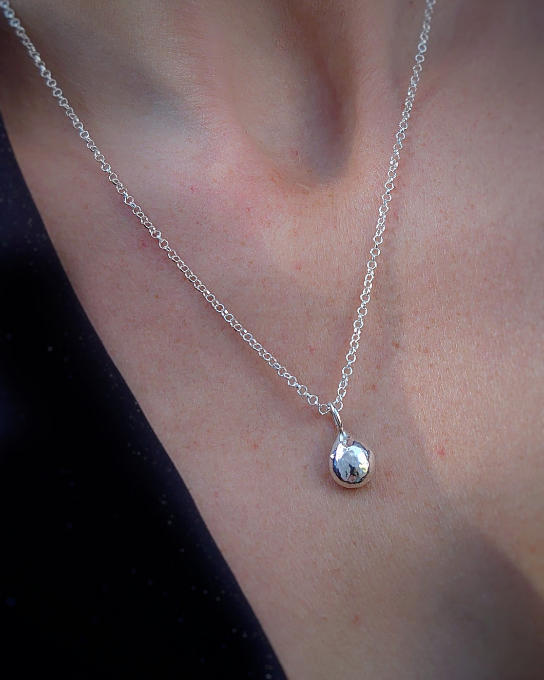 THE DOT NECKLACE - ORGANIC SILVER PEBBLE NECKLACE