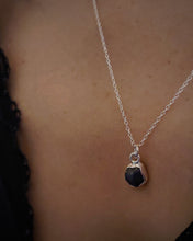 Load image into Gallery viewer, RAW SAPPHIRE STATEMENT CHUNKY CHAIN SILVER NECKLACE
